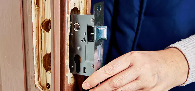 Garage Door Lock Replacement Gaspe